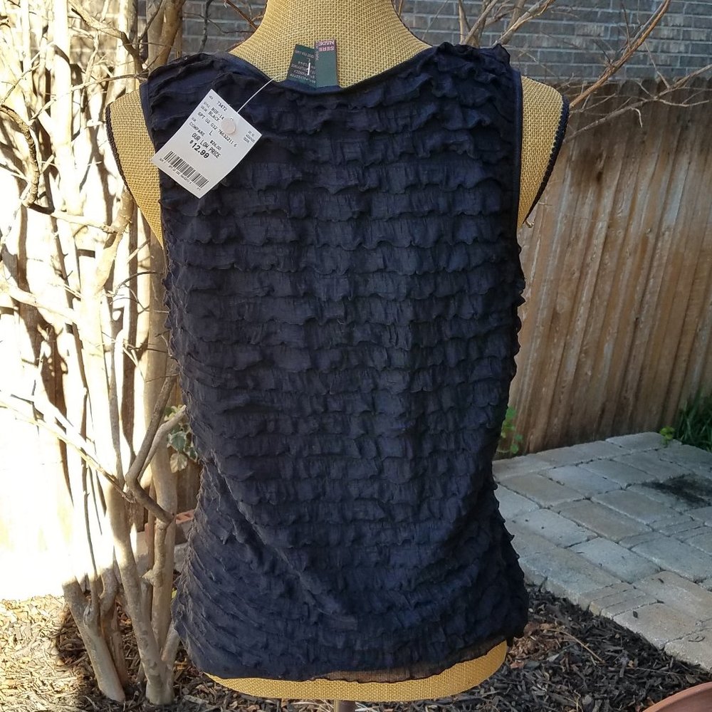 Black Ruffled Tank Top - Picture 5 of 9